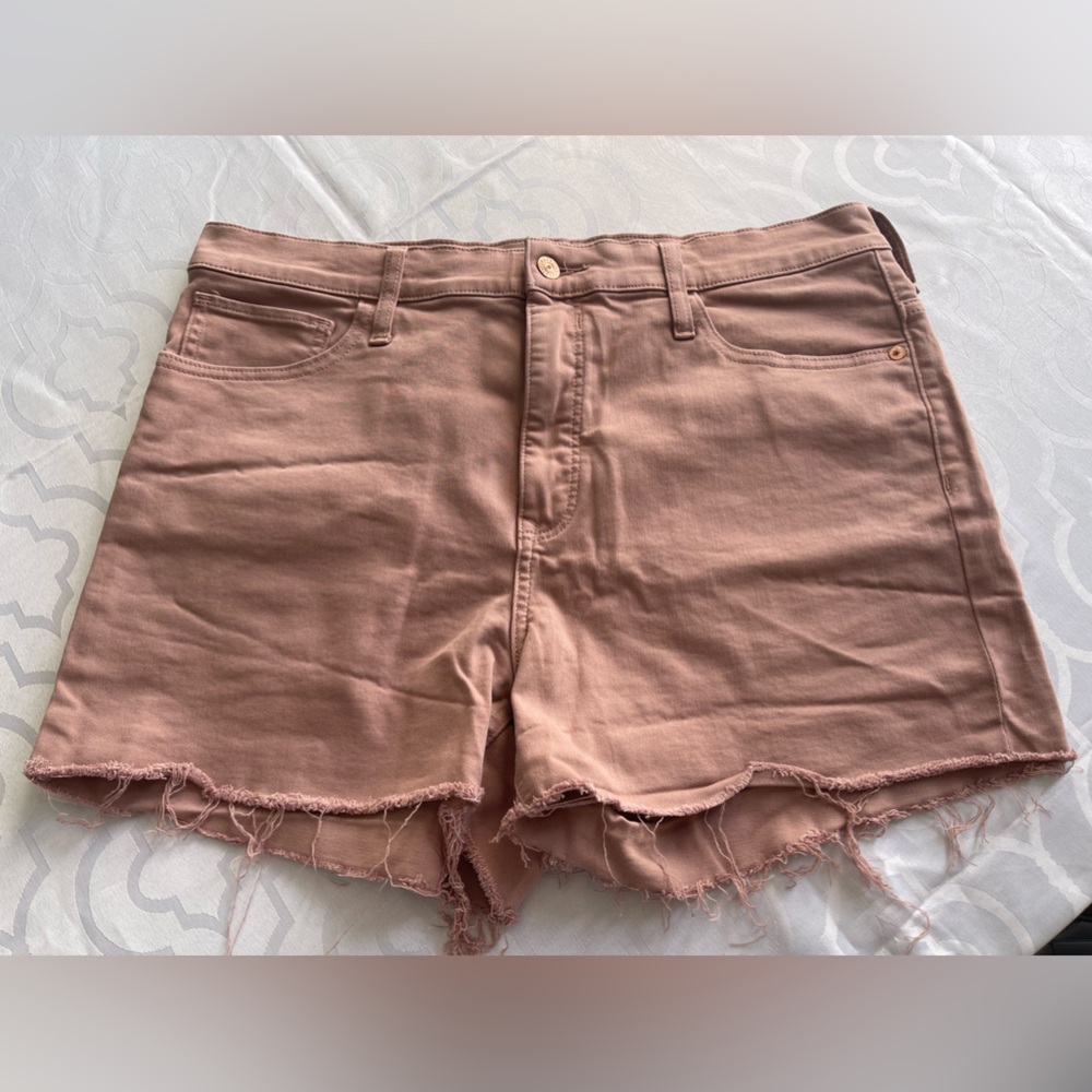 Express hyper stretch high rise pink shortie short - size 14